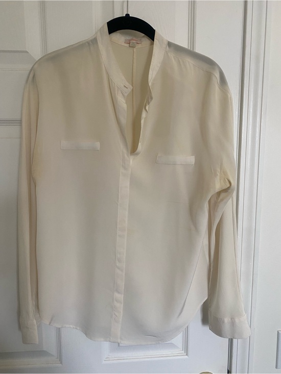 Cuyana Tops - Cuyana 100% silk Cream Split-Neck Long-Sleeve Blouse